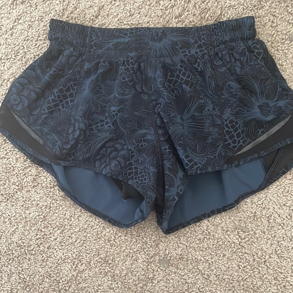Lululemon Hotty Hot Shorts